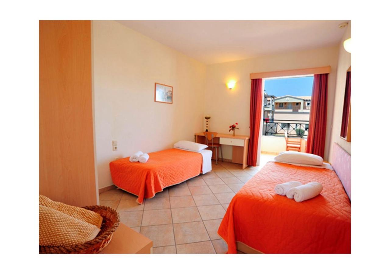 Thinalos Aparthotel Acharavi  Exterior foto
